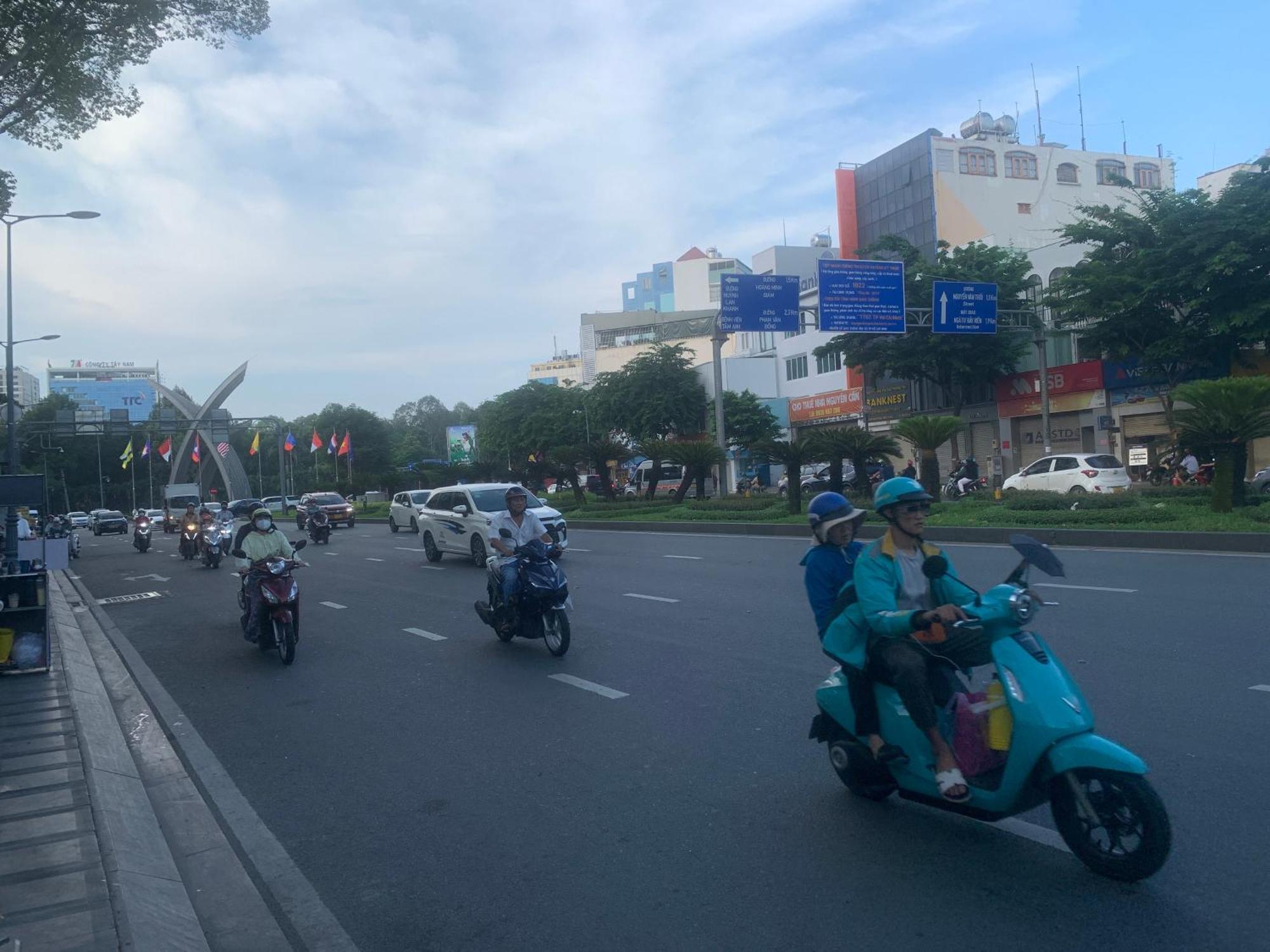 Bin Near Airport Homestay