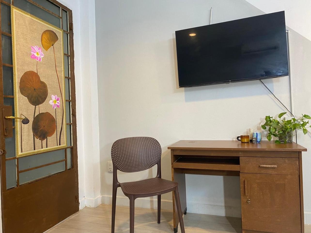 Homestay Bin Near Airport