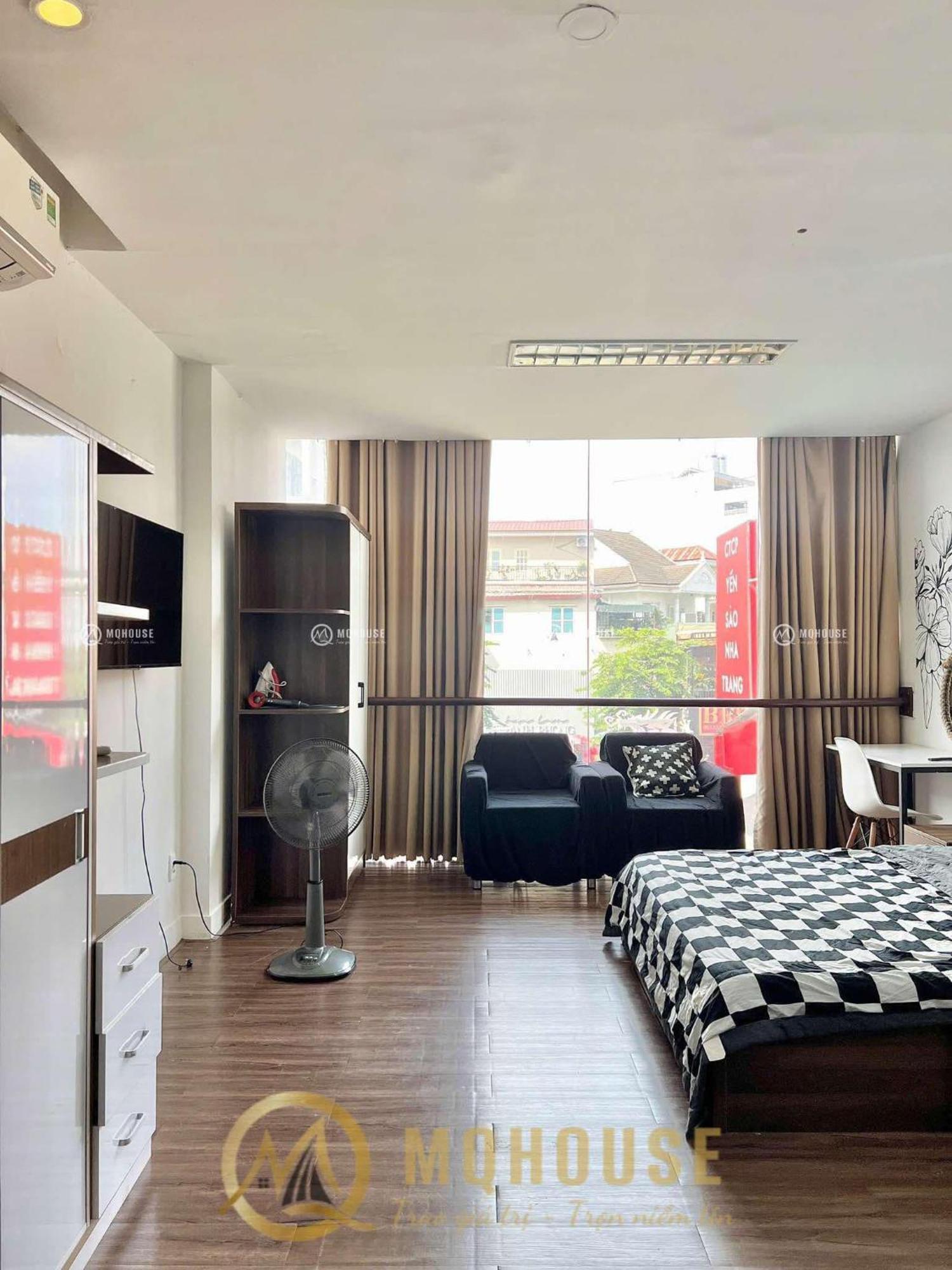 Bin Near Airport Homestay